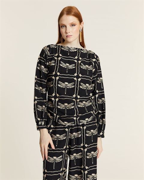 Blusa bordado libélulas